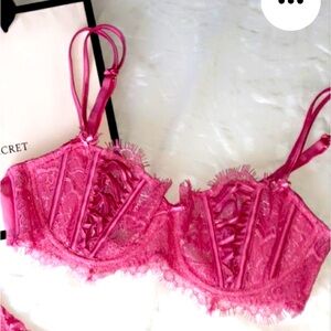 💝Victorias Secret 38DD Beautifull Bra🩷Like New!Perfectly Pink!💝